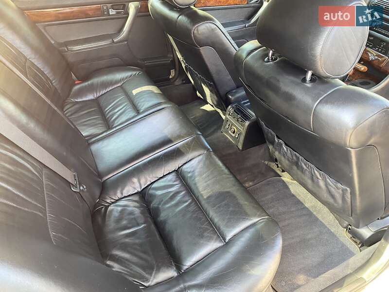 Седан BMW 7 Series 1993 в Киеве