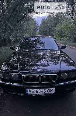 Седан BMW 7 Series 1999 в Кривом Роге