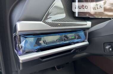 Седан BMW 7 Series 2023 в 