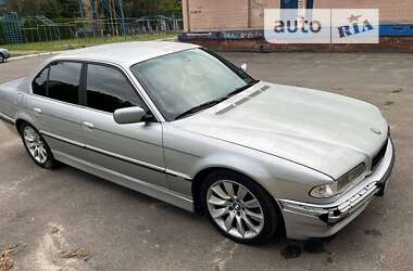 Седан BMW 7 Series 2000 в Києві