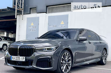 Седан BMW 7 Series 2020 в 