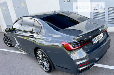 Седан BMW 7 Series 2020 в 