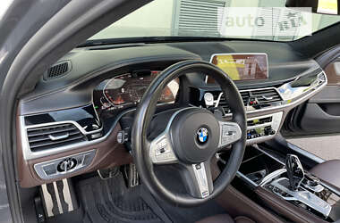 Седан BMW 7 Series 2020 в 