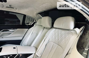 Седан BMW 7 Series 2017 в 
