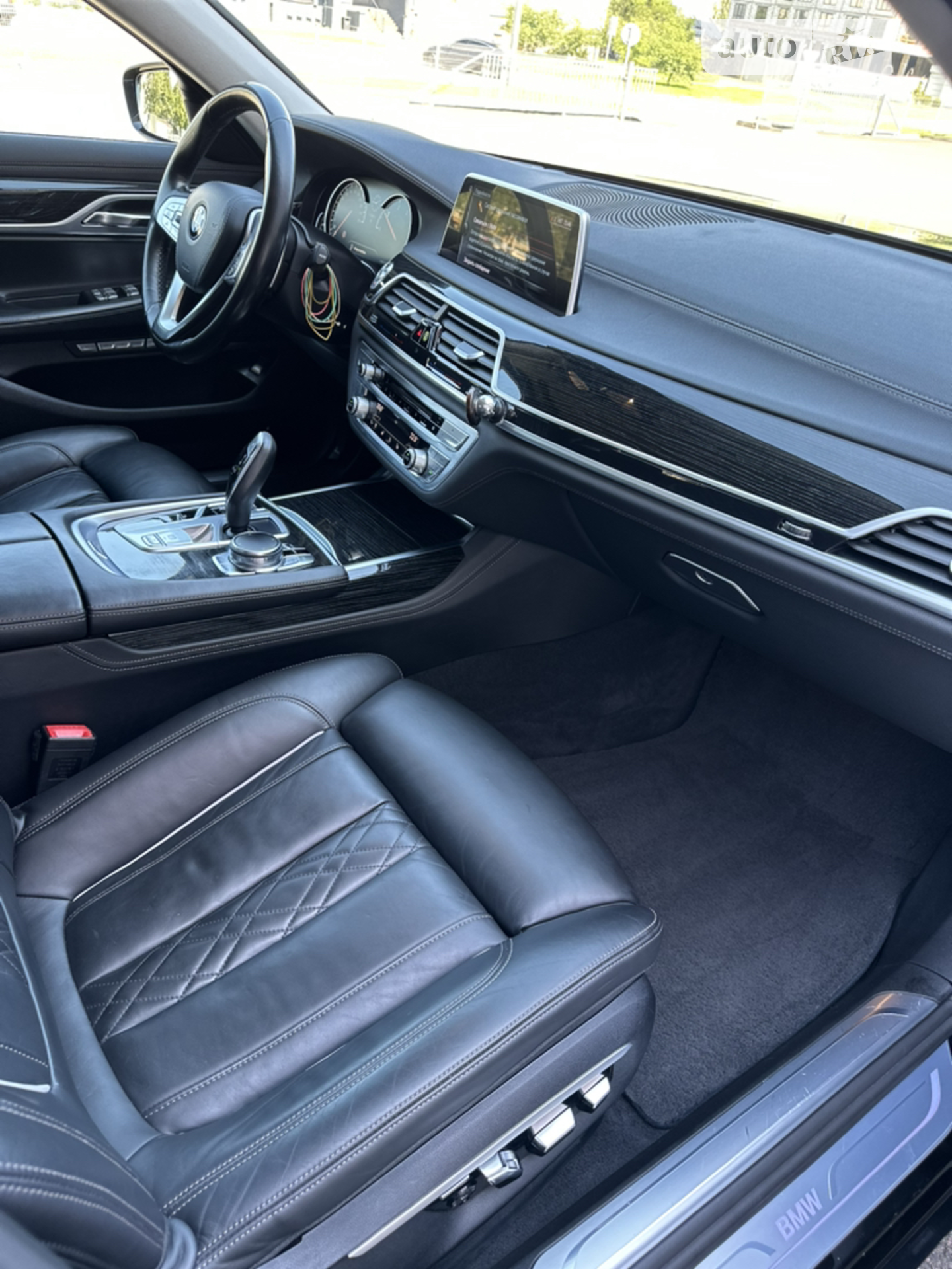 2016 BMW 7er - мініатюра 17