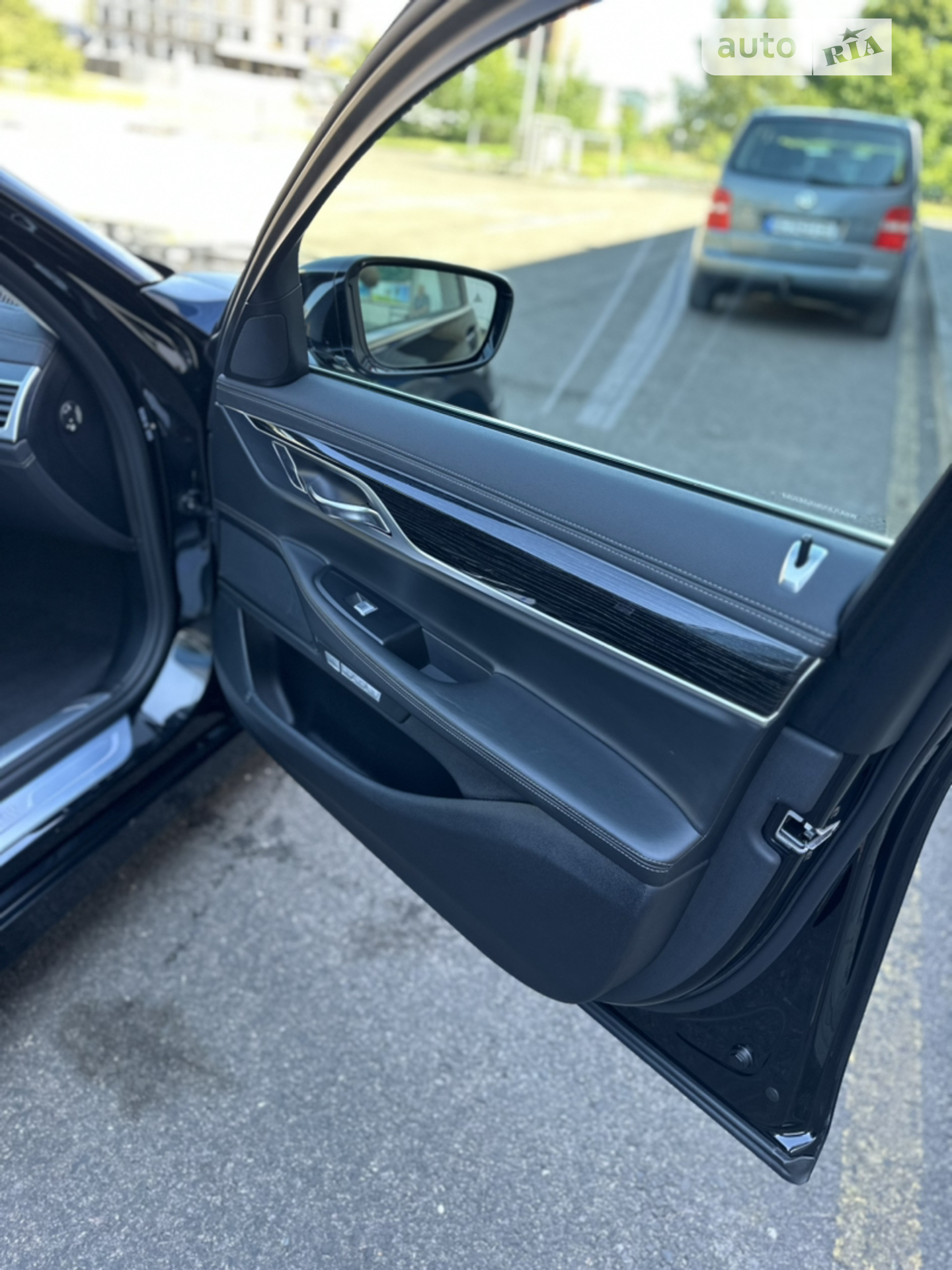 2016 BMW 7er - мініатюра 21