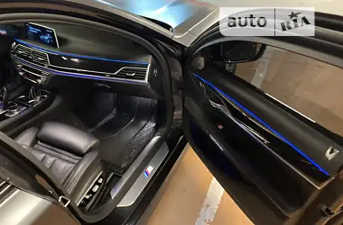 BMW 7 Series 2015