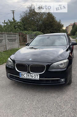 Седан BMW 7 Series 2012 в Львові