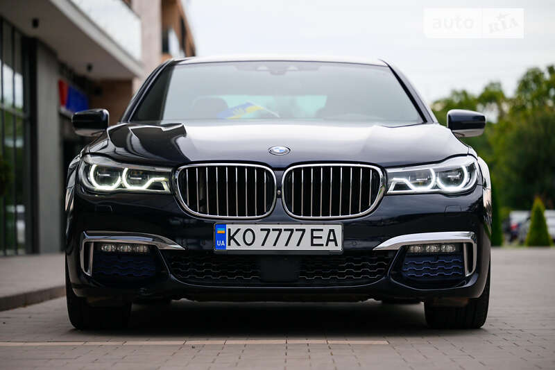 Седан BMW 7 Series 2016 в Ужгороде