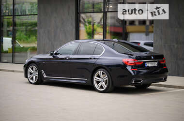 Седан BMW 7 Series 2016 в Ужгороде