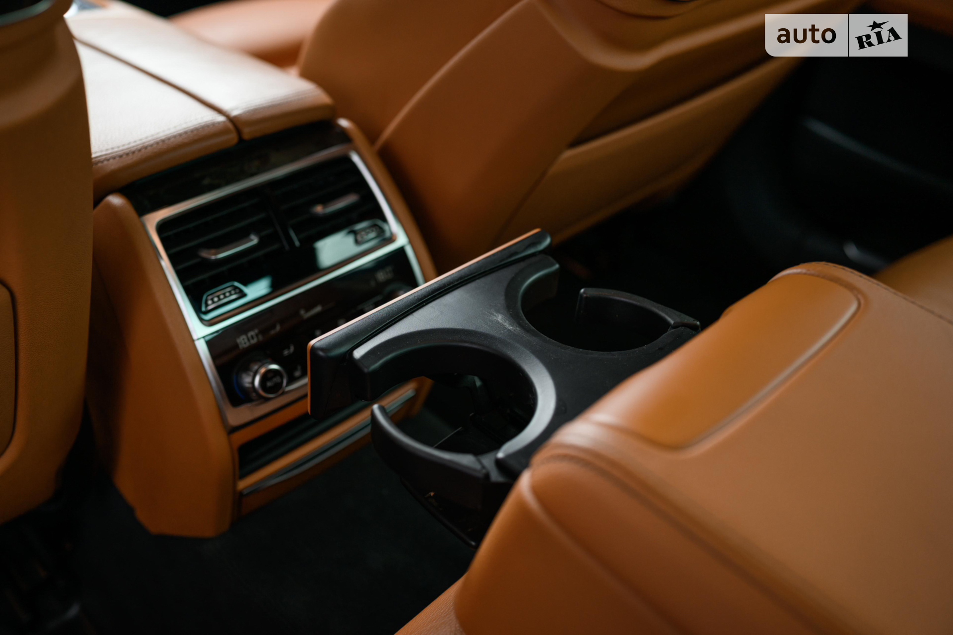 2016 BMW 7er - мініатюра 29