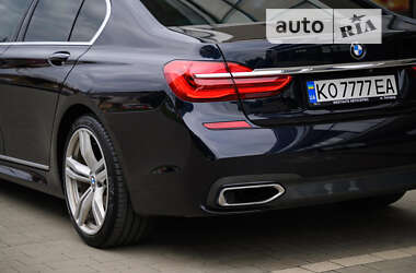 Седан BMW 7 Series 2016 в Ужгороде