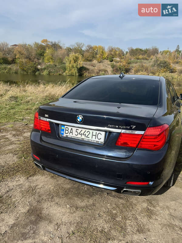 Седан BMW 7 Series 2010 в Кропивницком фото 6 Седан BMW 7 Series 2010 в Кропивницком