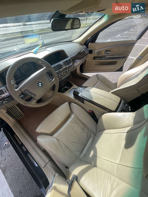 Седан BMW 7 Series 2006 в Киеве