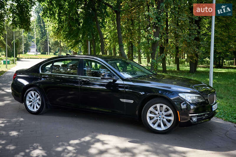 Седан BMW 7 Series 2013 в Києві