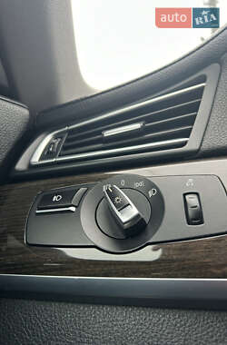 Седан BMW 7 Series 2011 в 