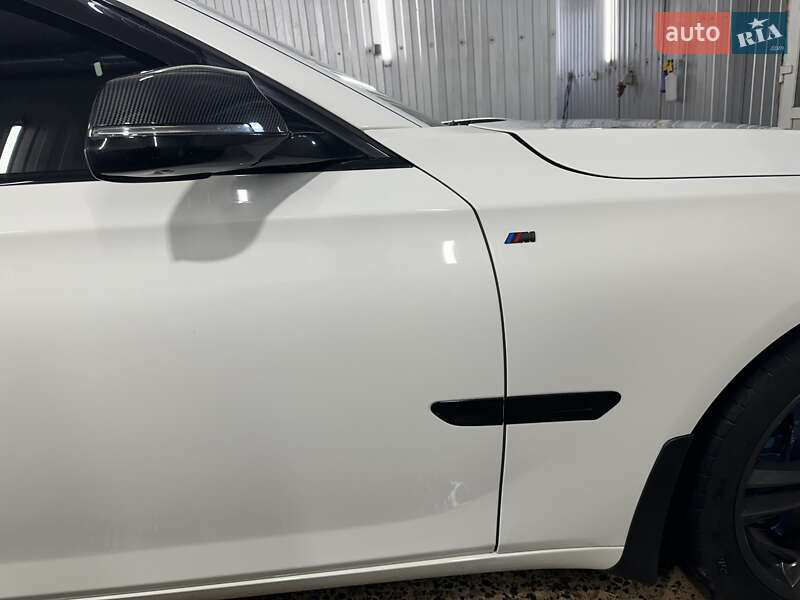 Седан BMW 7 Series 2012 в Кривому Розі