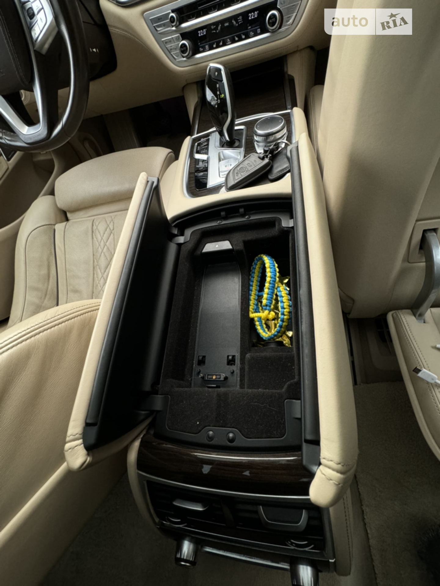 2015 BMW 7er - мініатюра 16