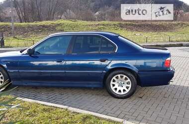 Седан BMW 7 Series 1998 в Мукачево