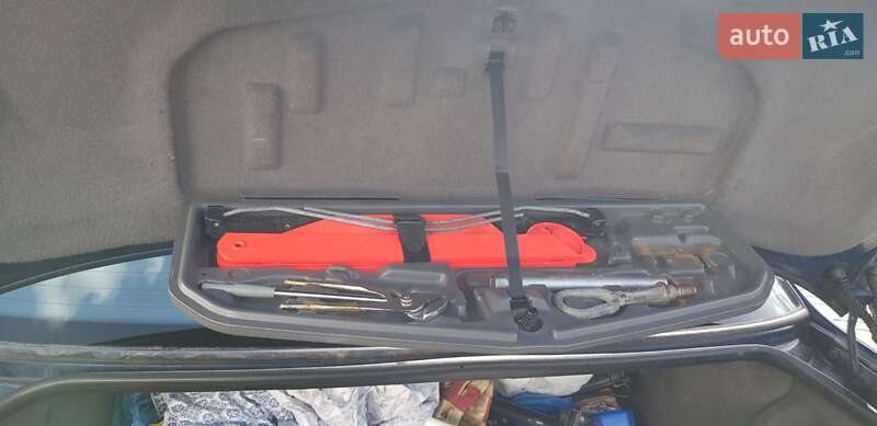 Седан BMW 7 Series 1998 в Мукачевому