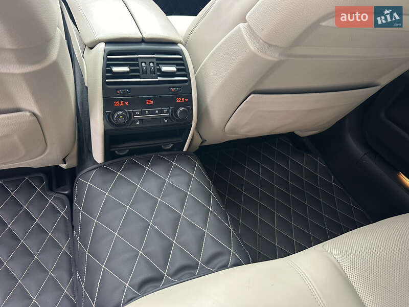Седан BMW 7 Series 2012 в Кривому Розі