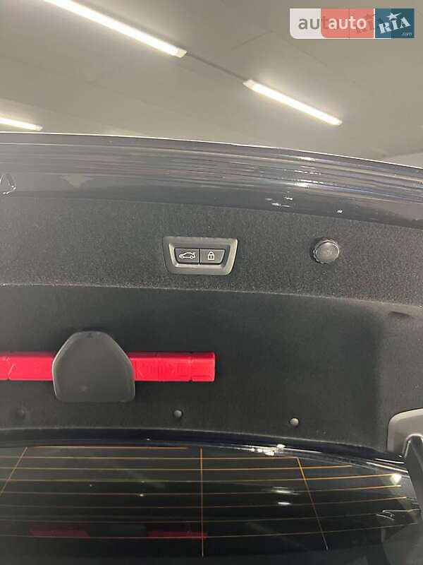 Седан BMW 7 Series 2017 в Одессе