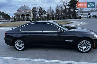 Седан BMW 7 Series 2013 в Измаиле