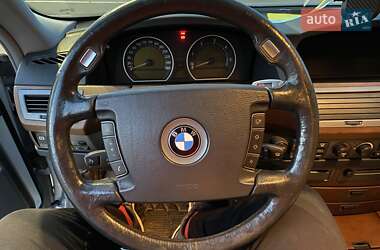 Седан BMW 7 Series 2003 в Черноморске