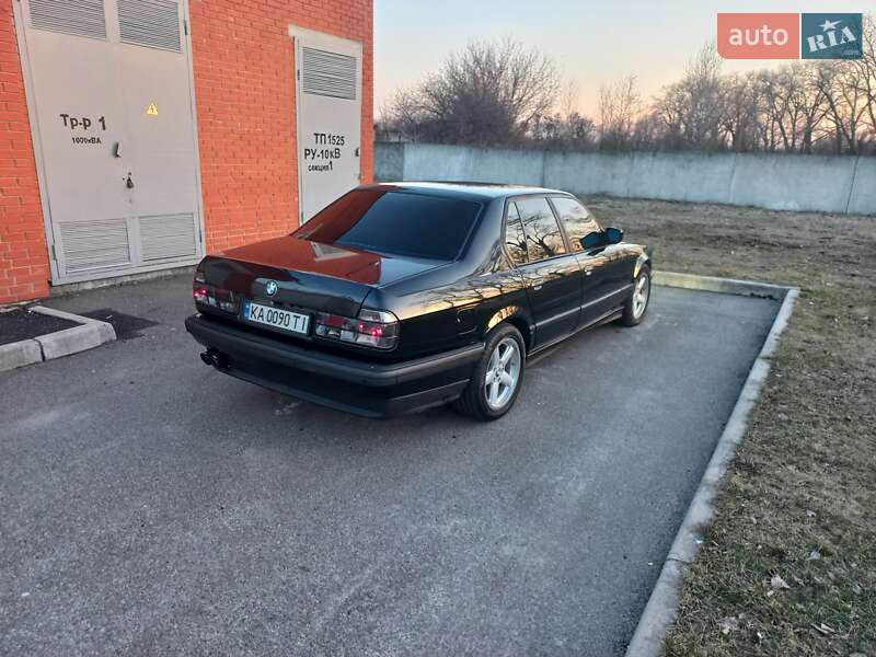 Седан BMW 7 Series 1991 в Борисполі