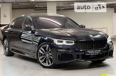 Седан BMW 7 Series 2021 в Киеве