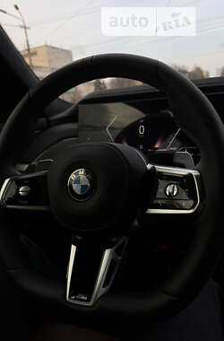 Седан BMW 7 Series 2023 в Дніпрі