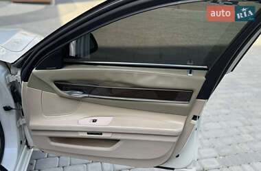 Седан BMW 7 Series 2009 в Коломые