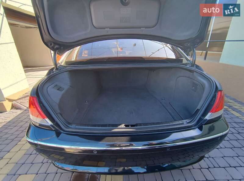 Седан BMW 7 Series 2003 в Первомайске