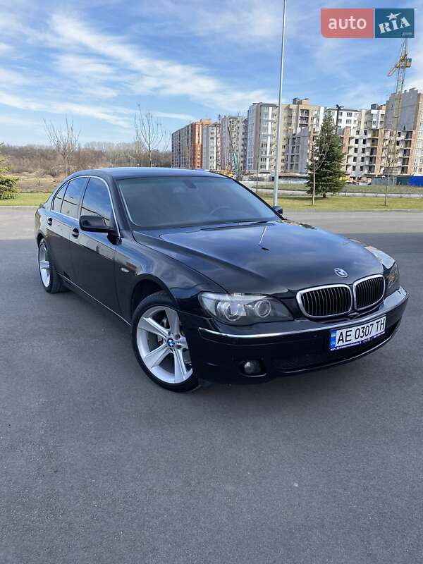 Седан BMW 7 Series 2006 в Днепре