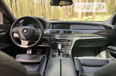 Седан BMW 7 Series 2013 в Луцке