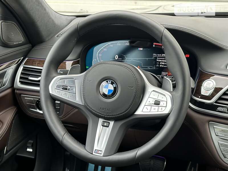 Седан BMW 7 Series 2022 в Киеве