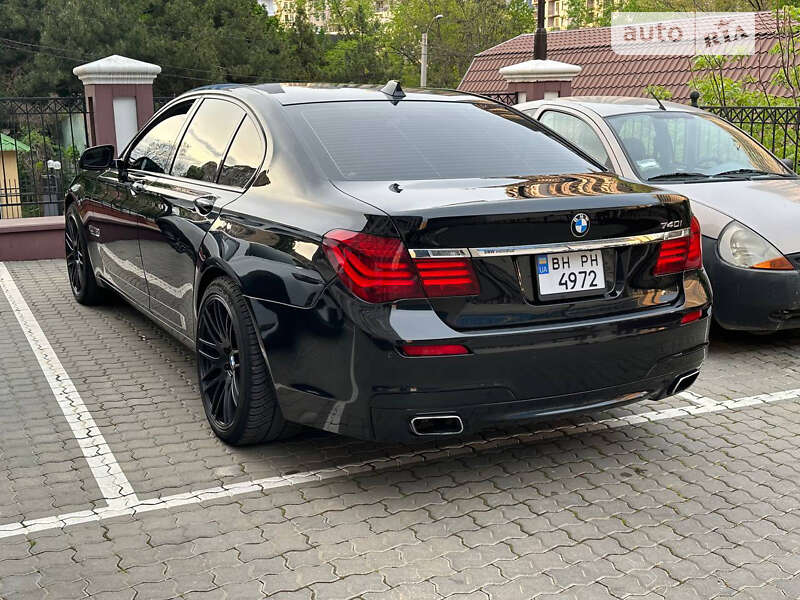 BMW 7 Series 2012