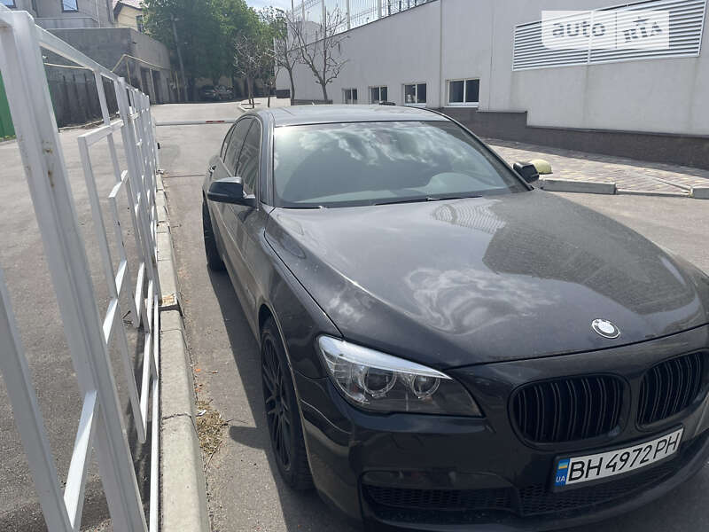 Седан BMW 7 Series 2012 в Одесі
