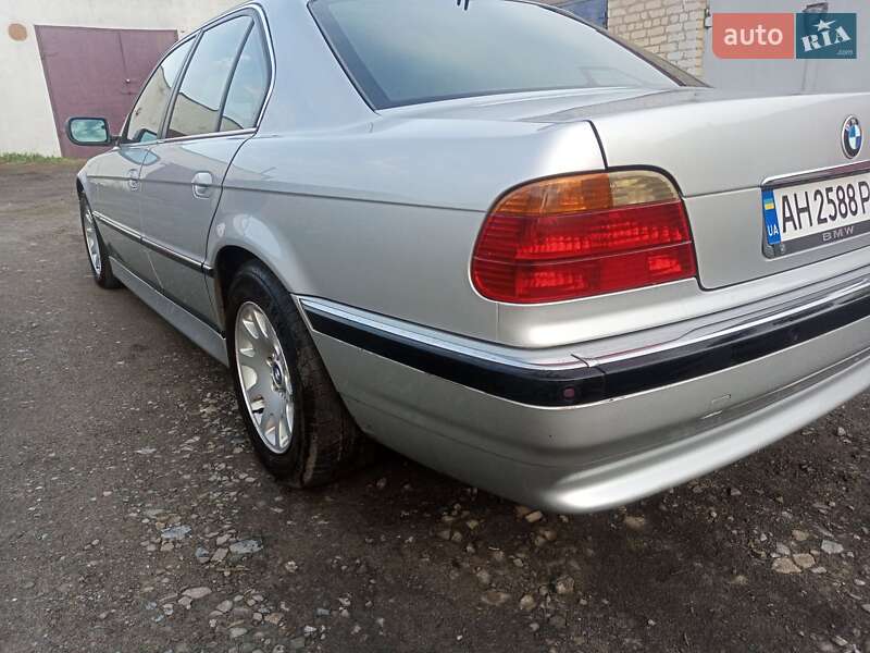 Седан BMW 7 Series 2001 в Доброполье фото 4 Седан BMW 7 Series 2001 в Доброполье