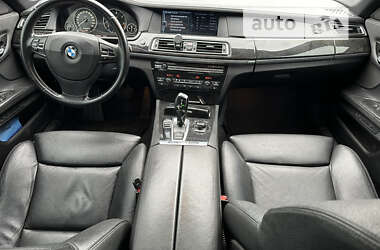 Седан BMW 7 Series 2011 в Днепре