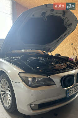Седан BMW 7 Series 2011 в 