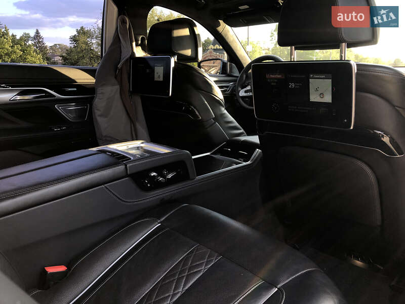 Седан BMW 7 Series 2018 в Харкові