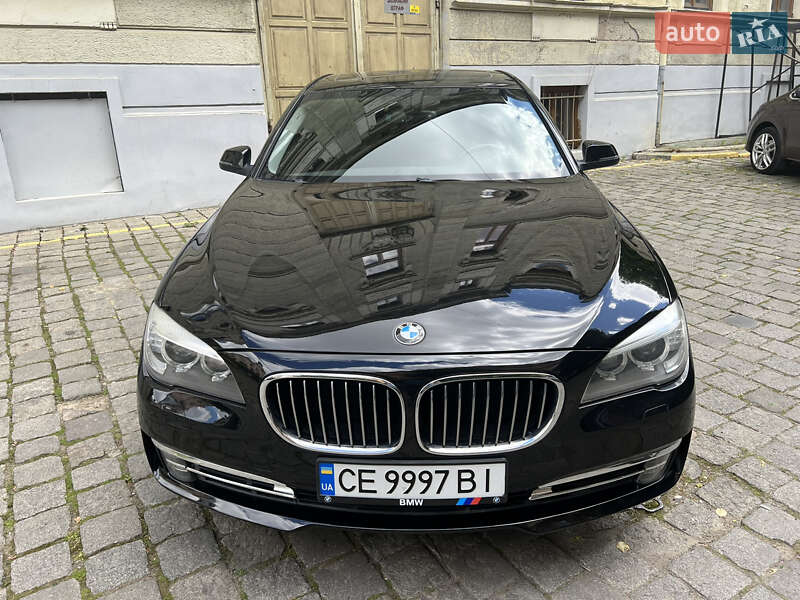 Седан BMW 7 Series 2015 в Чернівцях