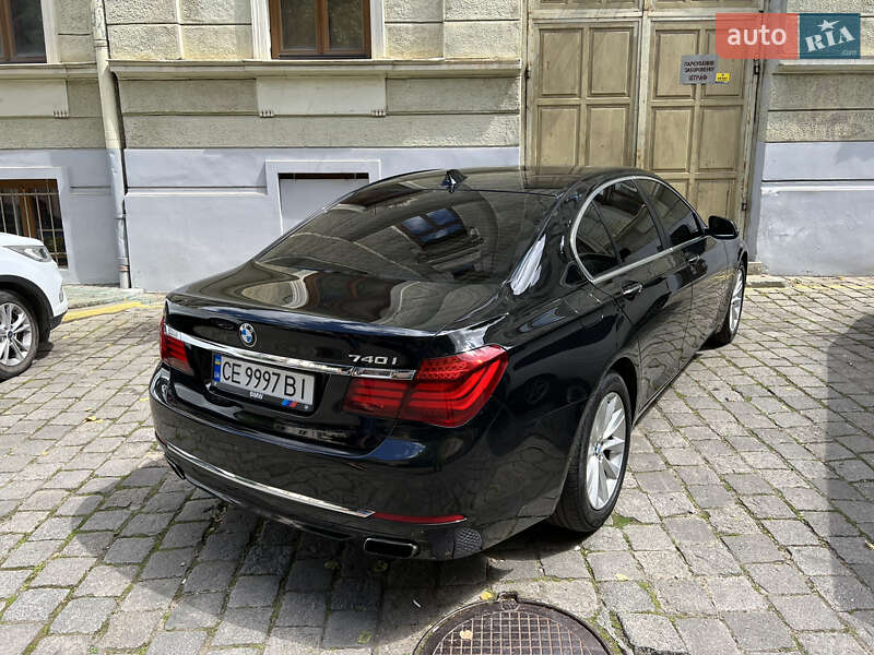 Седан BMW 7 Series 2015 в Чернівцях