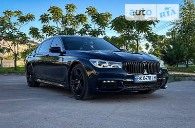 Седан BMW 7 Series 2018 в Ровно