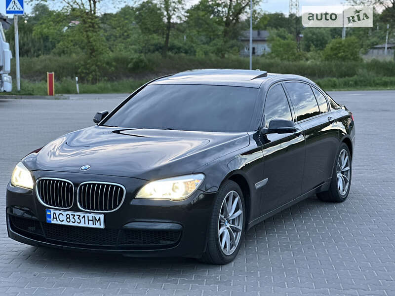 Седан BMW 7 Series 2014 в Луцке