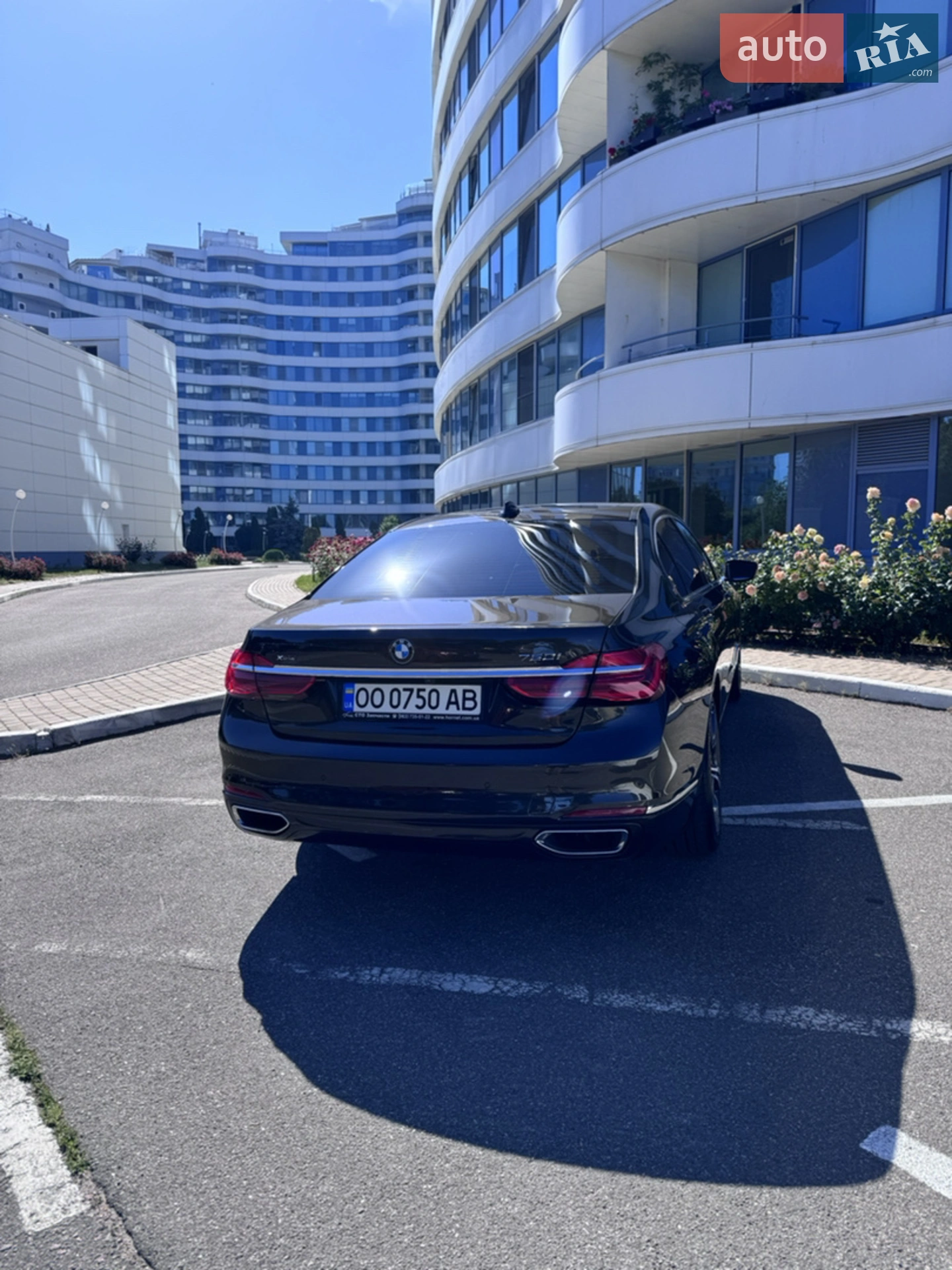 2015 BMW 7er - мініатюра 4