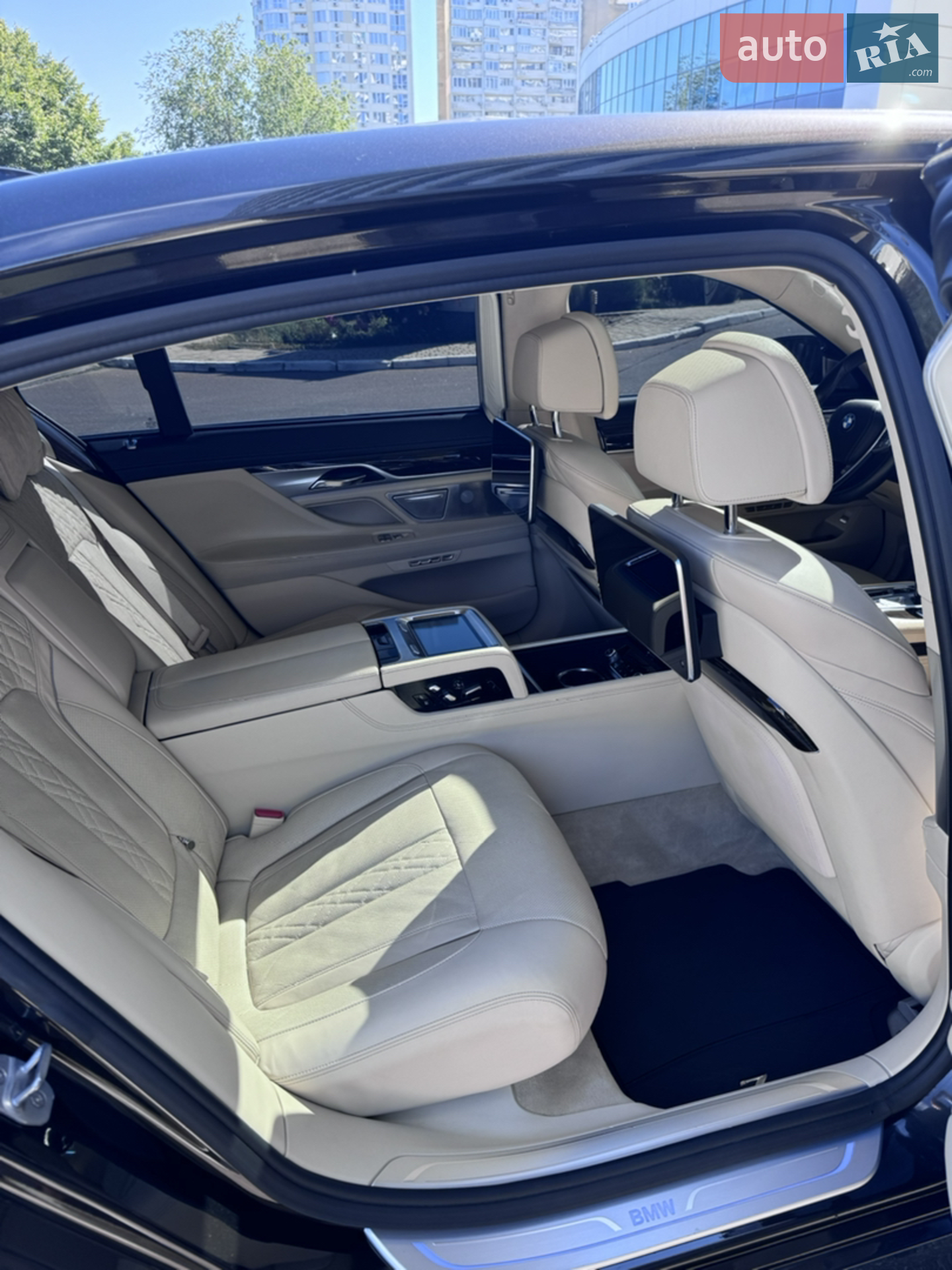 2015 BMW 7er - мініатюра 9