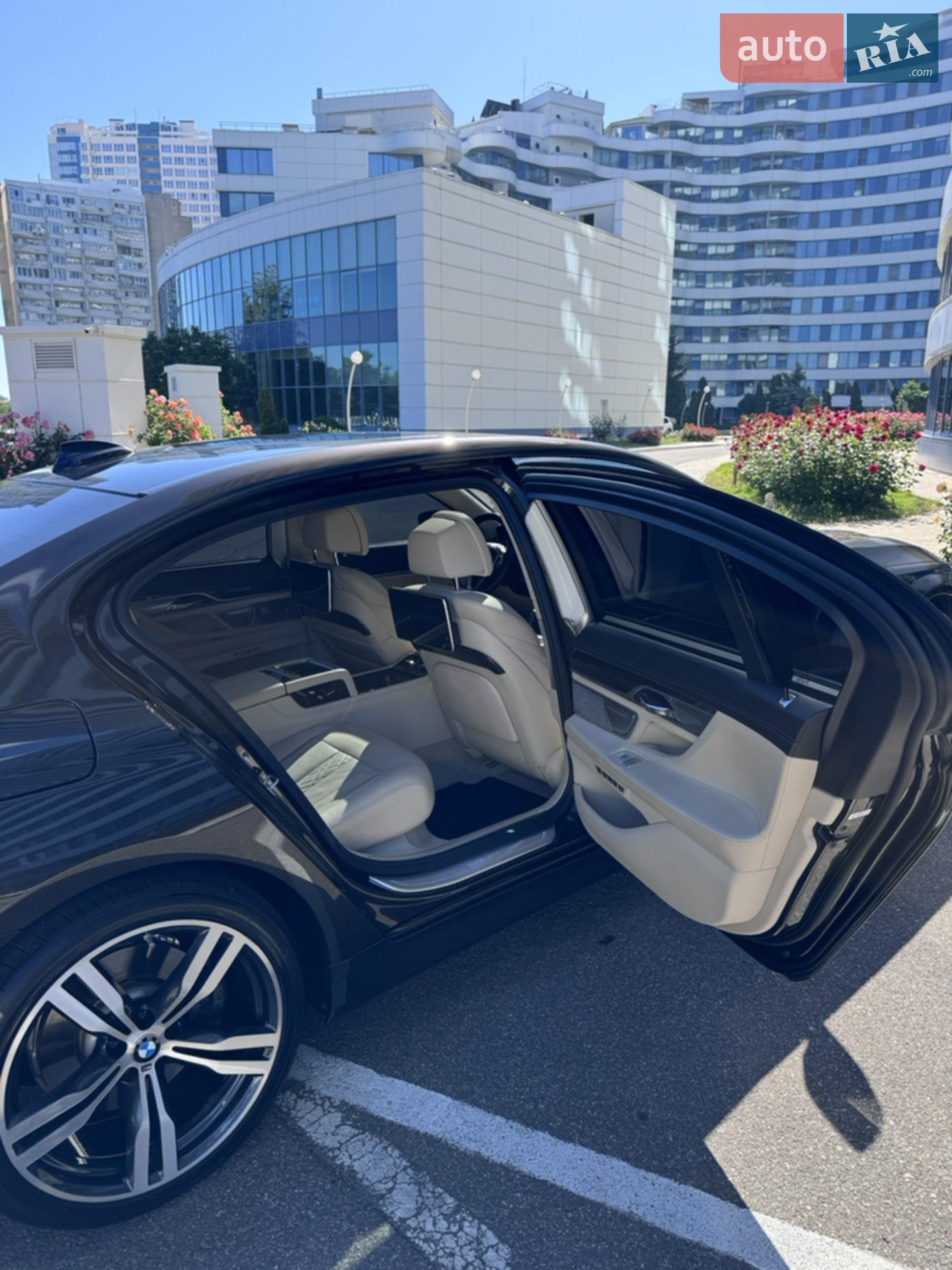 2015 BMW 7er - мініатюра 8