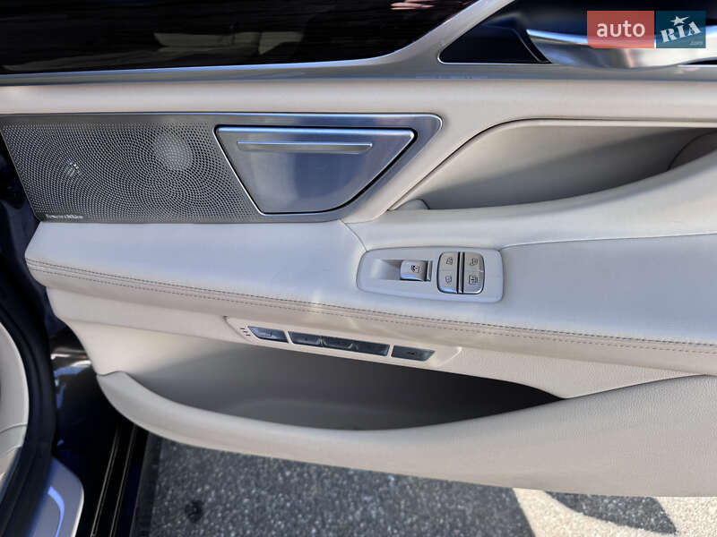 Седан BMW 7 Series 2015 в Одессе фото 13 Седан BMW 7 Series 2015 в Одессе